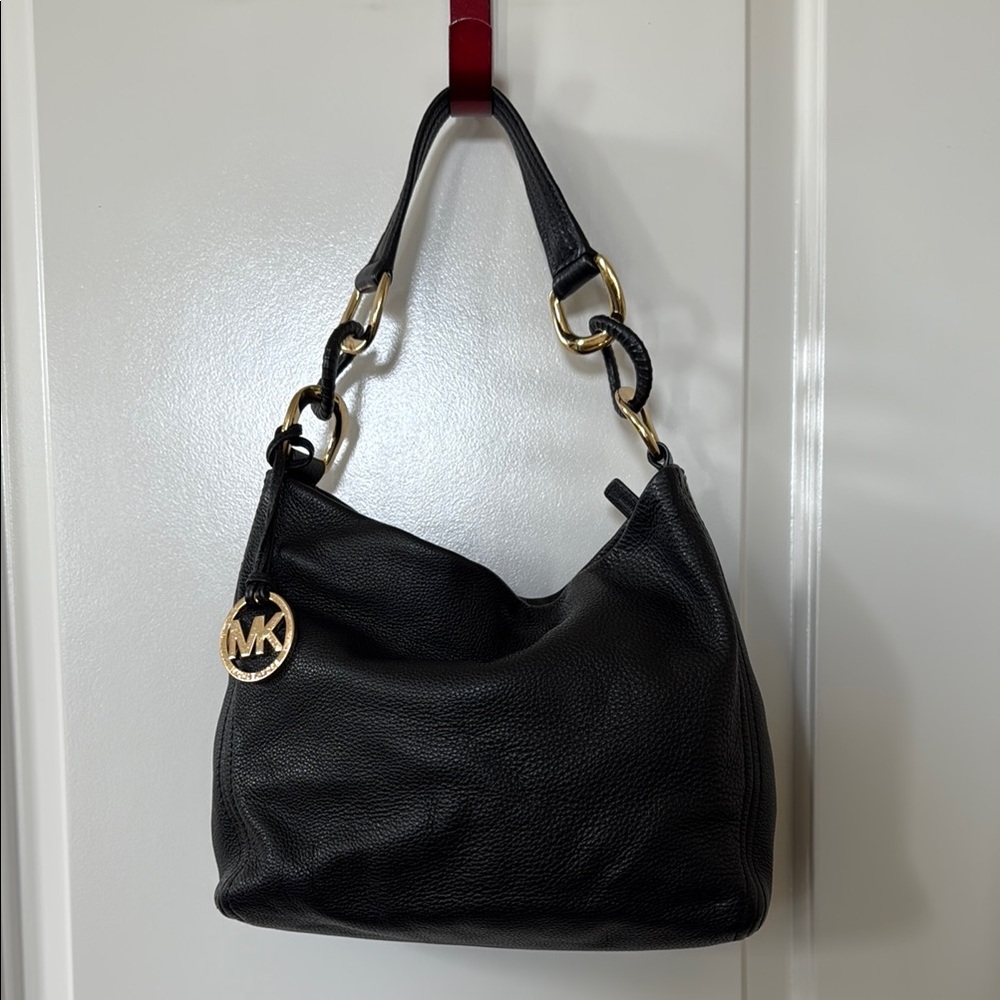 Michael Kors Hobo bag (black/gold)